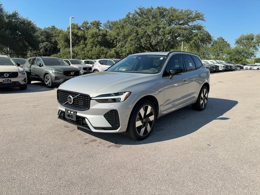2024 Volvo XC60 - Image 1