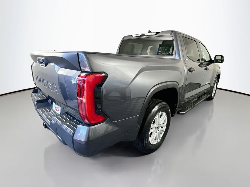 2024 Toyota Tundra - Image 3