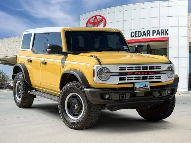 2023 Ford Bronco - Image 1