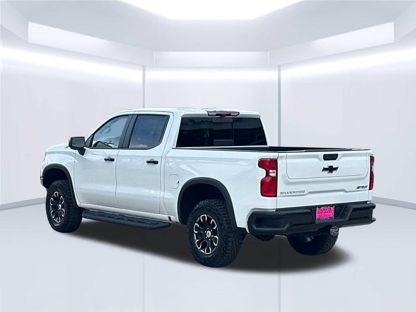 2026 Chevrolet Silverado 1500 - Image 1