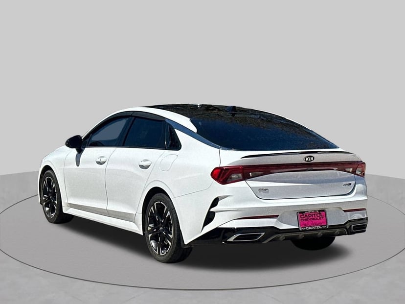 2021 Kia K5 - Image 2