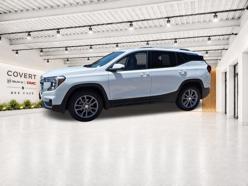 2023 GMC Terrain - Image 3