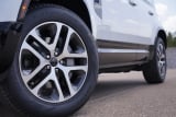 2026 Land Rover Defender - Preview 3