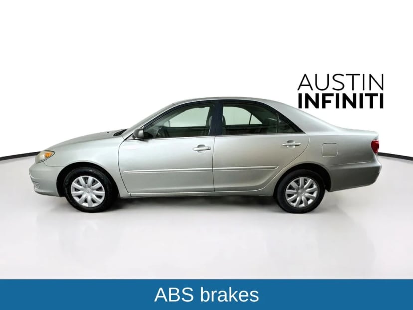 2005 Toyota Camry - Image 2