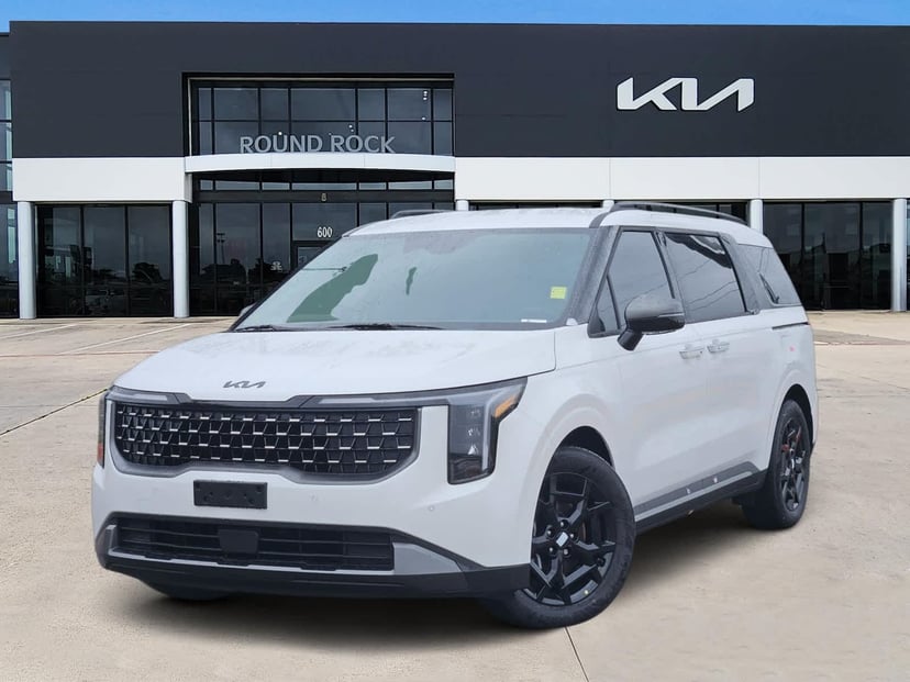2027 Kia Carnival - Image 1