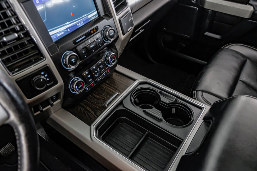 2021 Ford F-350 - Image 2