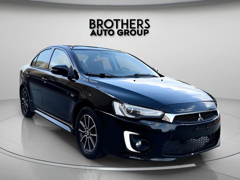 2017 Mitsubishi lancer - Image 3