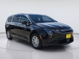 2027 Chrysler Pacifica - Preview 7