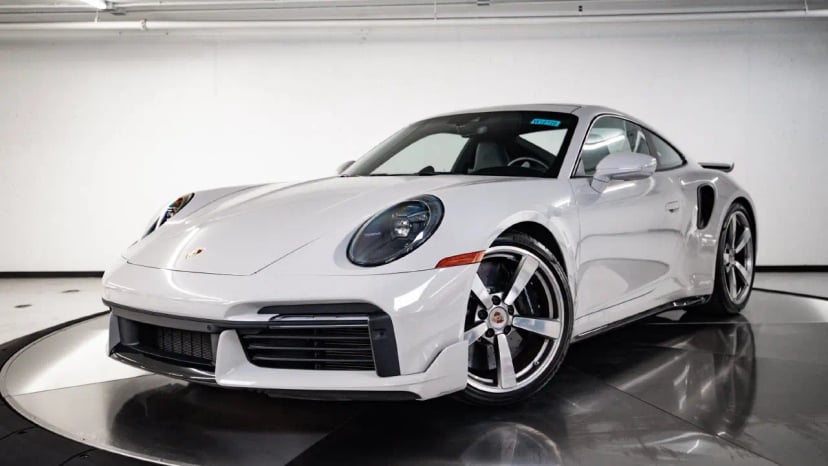 2025 Porsche 911 - Image 1