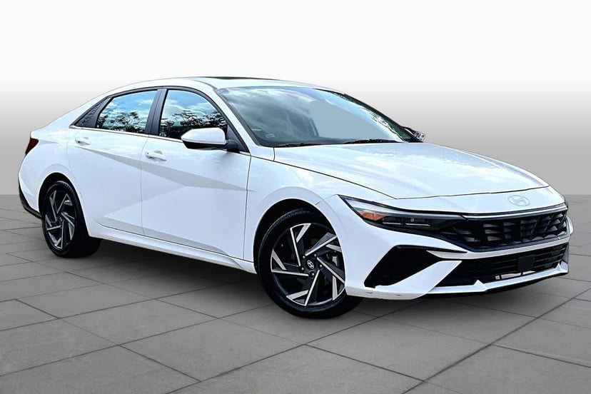 2025 Hyundai Elantra - Image 1