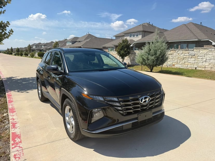 2022 Hyundai Tucson - Image 1