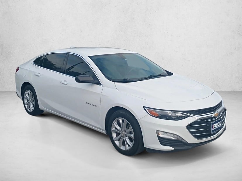 2022 Chevrolet Malibu - Image 1