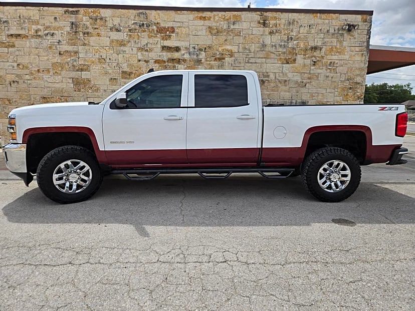 2018 Chevrolet Silverado 2500 HD - Image 2
