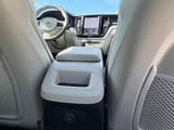 2025 Volvo XC60 - Preview 13
