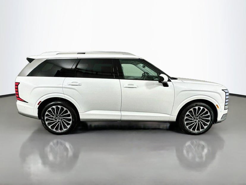 2027 Hyundai Palisade - Image 1