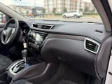 2016 Nissan Rogue - Preview 11