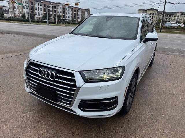 2018 Audi Q7 - Image 1