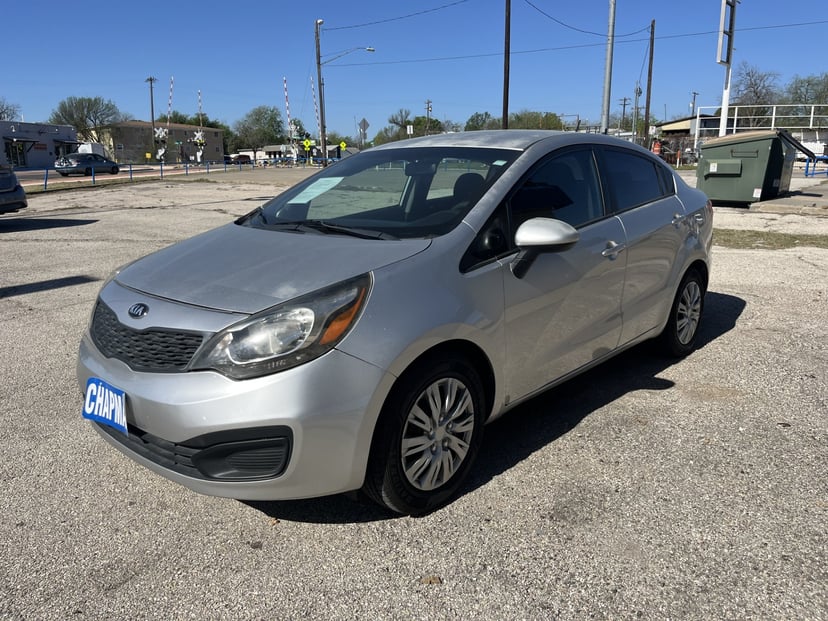 2015 Kia Rio - Image 1