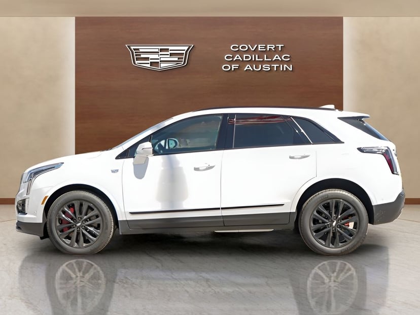 2026 Cadillac XT5 - Image 2