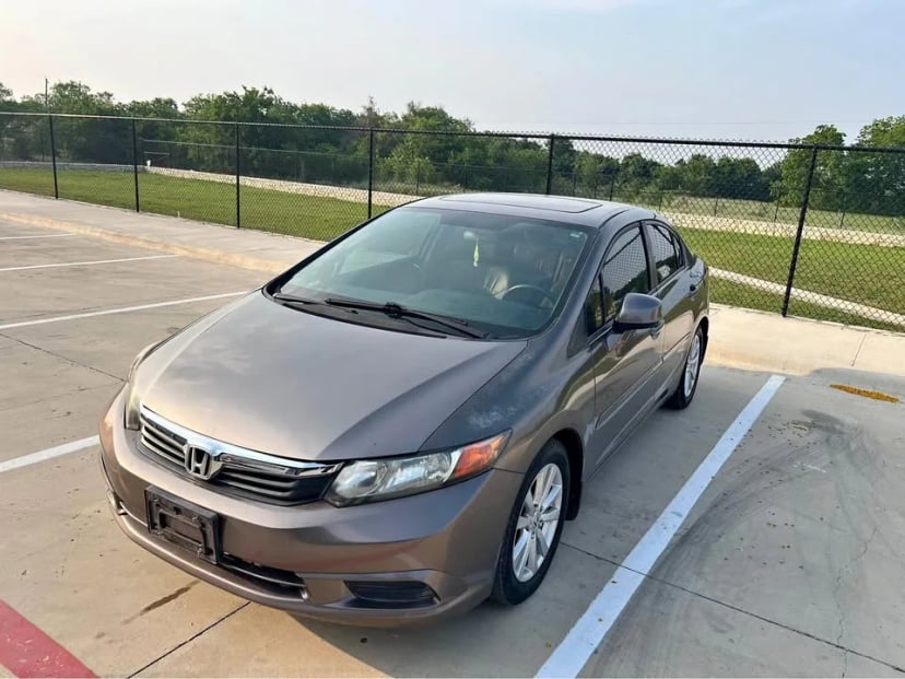 2012 Honda Civic - Image 1