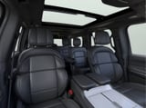 2026 Lincoln Navigator L - Preview 8