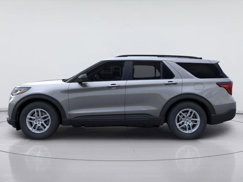 2026 Ford Explorer - Image 2