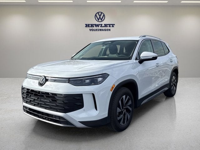 2026 Volkswagen Tiguan - Image 2