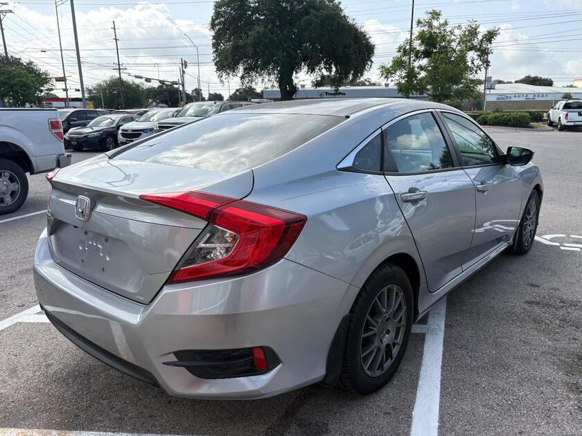 2017 Honda Civic - Image 2