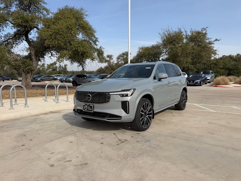 2026 Volvo XC90 - Image 1