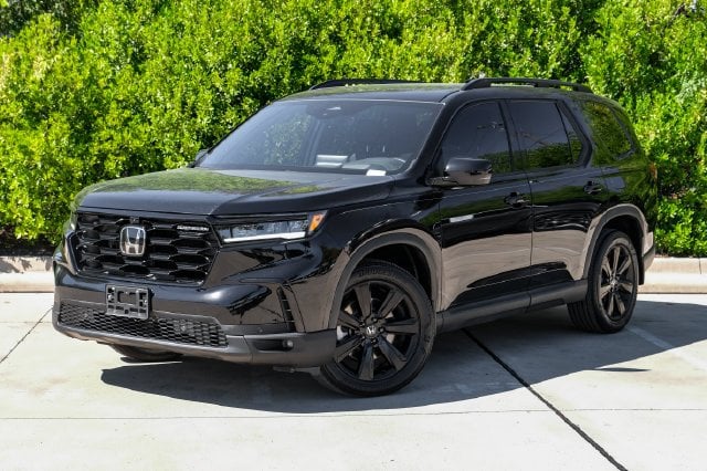 2025 Honda Pilot - Image 1