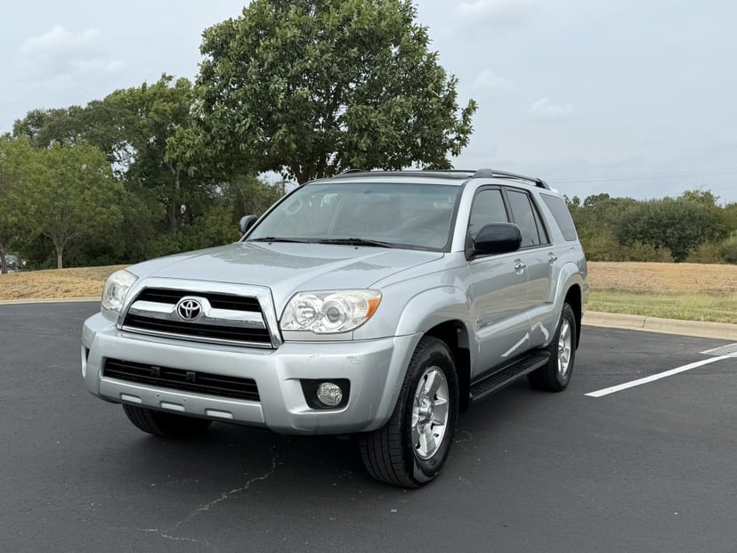 2006 Toyota 4Runner - Image 1