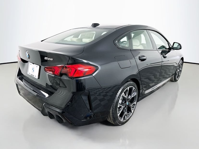 2026 BMW 2-series - Image 3