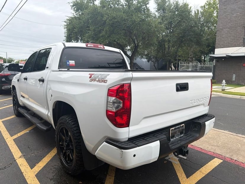 2021 Toyota Tundra - Image 3