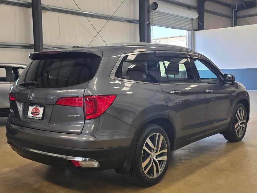 2016 Honda Pilot - Image 3