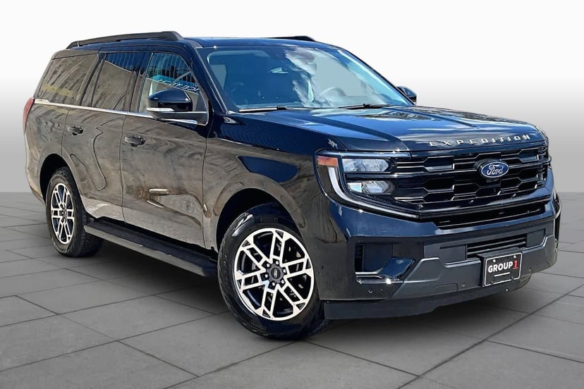 2025 Ford Expedition - Image 1