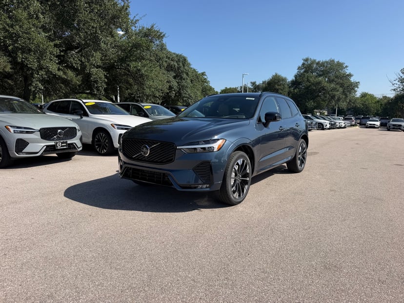 2026 Volvo XC60 - Image 1