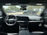 2027 Chevrolet Traverse - Preview 11