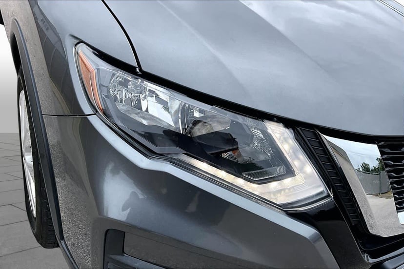 2020 Nissan Rogue - Image 3