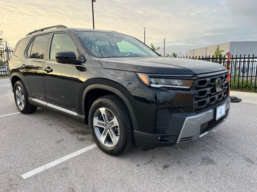 2026 Honda Pilot - Image 1