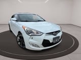 2017 Hyundai Veloster - Preview 2