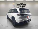 2025 Jeep Grand Cherokee - Preview 3