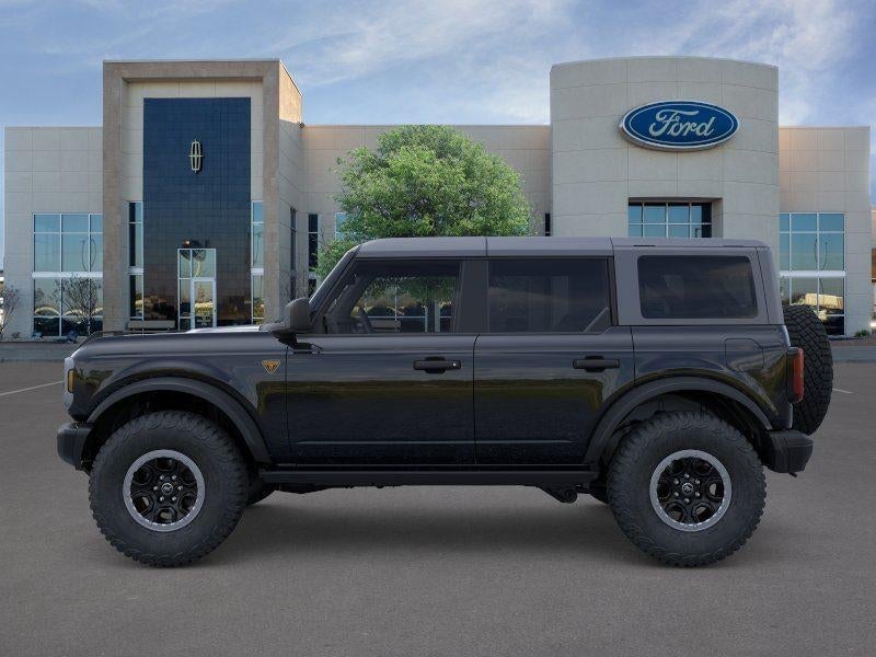 2026 Ford Bronco - Image 2