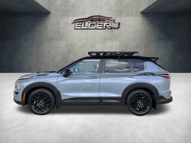 2026 Mitsubishi Outlander - Image 2