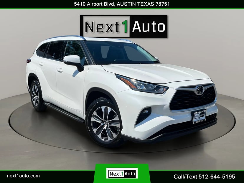 2020 Toyota Highlander - Image 1
