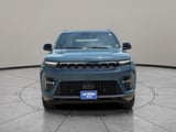 2026 Jeep Grand Wagoneer - Preview 3