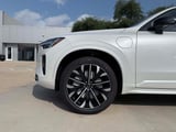 2026 Volvo XC90 - Preview 10