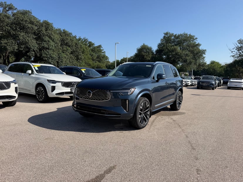 2026 Volvo XC90 - Image 1