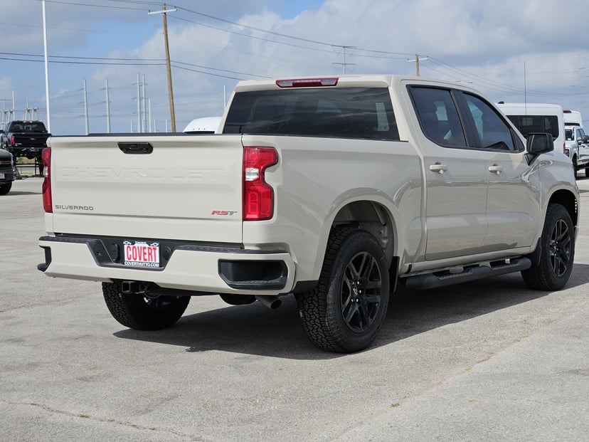2026 Chevrolet Silverado 1500 - Image 3