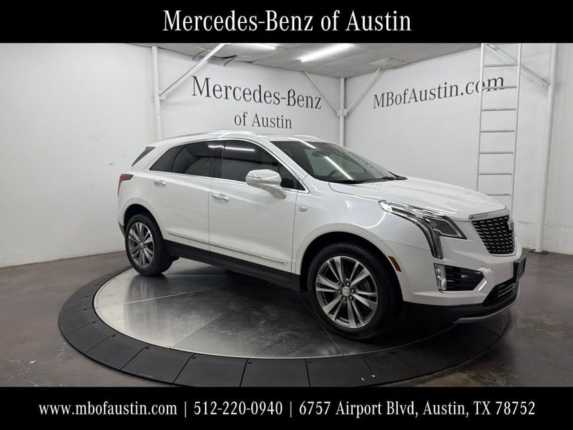 2020 Cadillac XT5 - Image 1