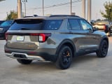 2027 Ford Explorer - Preview 3